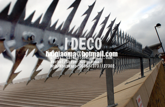 Rotating Wall Spikes, Rotary Razor Spikes, Anti Climb Spikes for Perimeter Security Fences/Roofs/Guttering/Drain Pipes